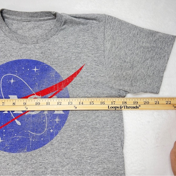 Vintage NASA Tee Shirt Women’s XS Grey Short Sleeve - Picture 5 of 7